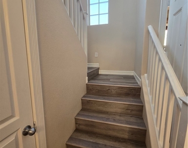 8044 Severn Valley Street - Photo Thumbnail 14