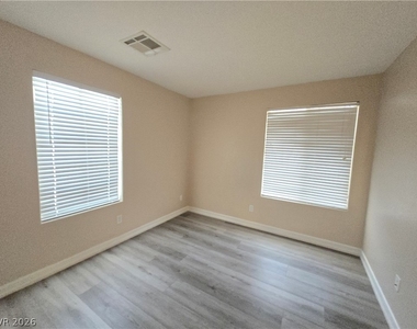 8044 Severn Valley Street - Photo Thumbnail 16