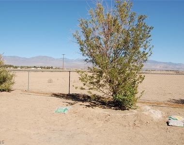 1781 Baradonna Road - Photo Thumbnail 28