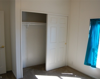 1781 Baradonna Road - Photo Thumbnail 20