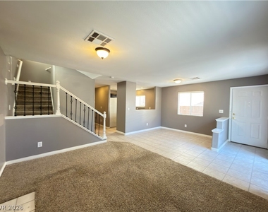 5376 Harvest Breeze Road - Photo Thumbnail 2