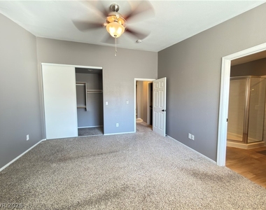 5376 Harvest Breeze Road - Photo Thumbnail 13