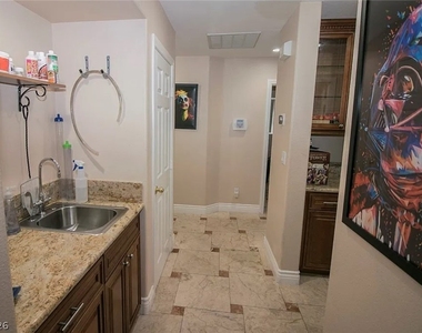 7460 Comanche Canyon Avenue - Photo Thumbnail 24