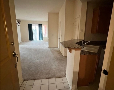 39 E Agate Avenue - Photo Thumbnail 4