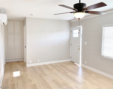 316 S 11th Street - Photo Thumbnail 3
