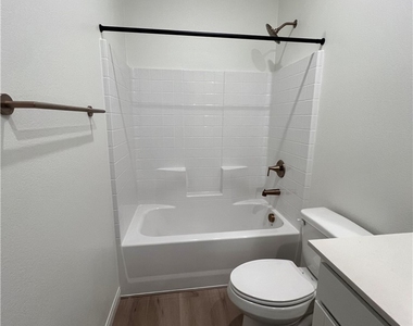 44 Hornbeck Lane - Photo Thumbnail 15