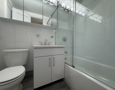 2BR in Gramercy - Photo Thumbnail 6