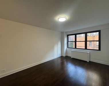 2BR in Gramercy - Photo Thumbnail 3