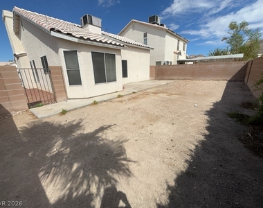 6643 Fallona Avenue - Photo Thumbnail 14