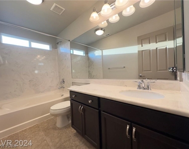 10187 Lawton Ridge Court - Photo Thumbnail 10
