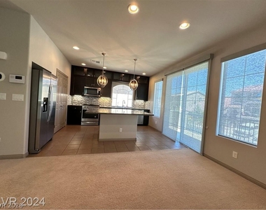 10187 Lawton Ridge Court - Photo Thumbnail 18