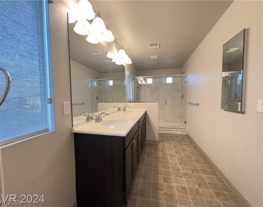 10187 Lawton Ridge Court - Photo Thumbnail 37