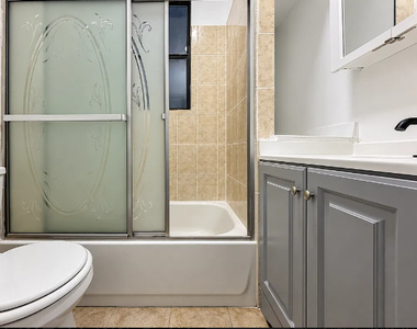 304 Stuyvesant Avenue - Photo Thumbnail 5