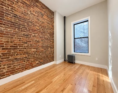 304 Stuyvesant Avenue - Photo Thumbnail 3
