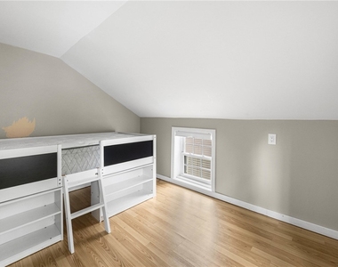 3762 Lake Rd N - Photo Thumbnail 31