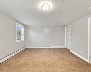 22 Euclid Avenue - Photo Thumbnail 20
