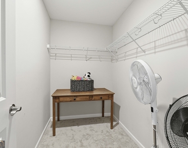 77 Portico Place - Photo Thumbnail 16
