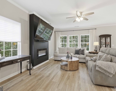 77 Portico Place - Photo Thumbnail 5