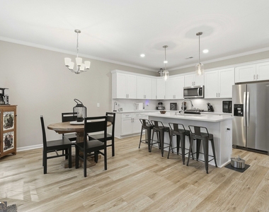77 Portico Place - Photo Thumbnail 8