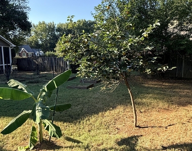 1730 Heatherstone Hollow Se - Photo Thumbnail 6
