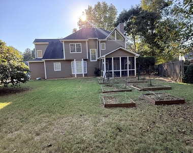 1730 Heatherstone Hollow Se - Photo Thumbnail 7