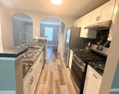 607 Tramore Court - Photo Thumbnail 6