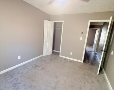 607 Tramore Court - Photo Thumbnail 18