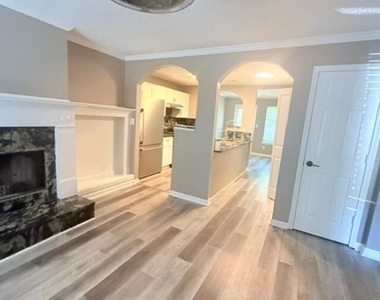 607 Tramore Court - Photo Thumbnail 8