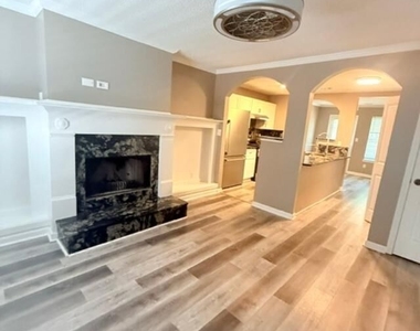 607 Tramore Court - Photo Thumbnail 9