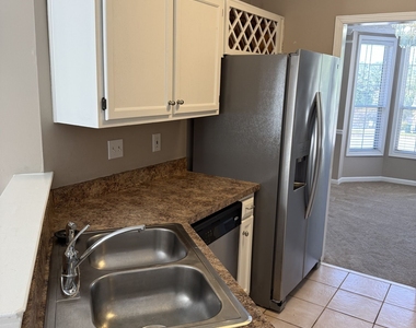 6972 Harbor Town Way - Photo Thumbnail 9