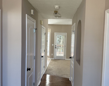 6972 Harbor Town Way - Photo Thumbnail 3