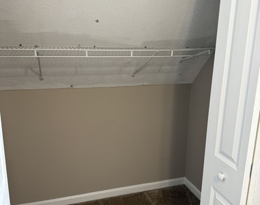 6972 Harbor Town Way - Photo Thumbnail 25