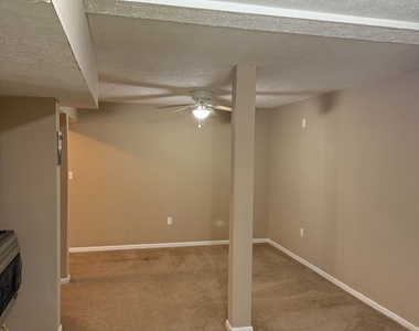 6972 Harbor Town Way - Photo Thumbnail 29