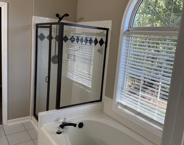 6972 Harbor Town Way - Photo Thumbnail 17