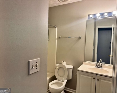 2493 Reeves Creek Road - Photo Thumbnail 16