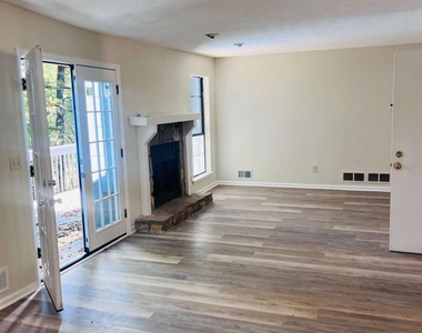 854 Brandy Oaks Lane - Photo Thumbnail 5
