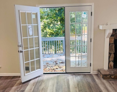 854 Brandy Oaks Lane - Photo Thumbnail 9