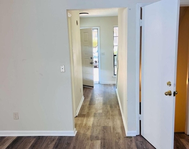 854 Brandy Oaks Lane - Photo Thumbnail 7