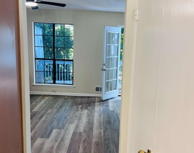 854 Brandy Oaks Lane - Photo Thumbnail 14