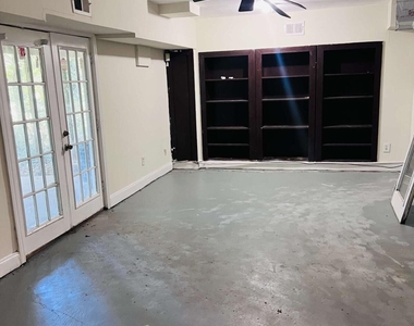 854 Brandy Oaks Lane - Photo Thumbnail 27