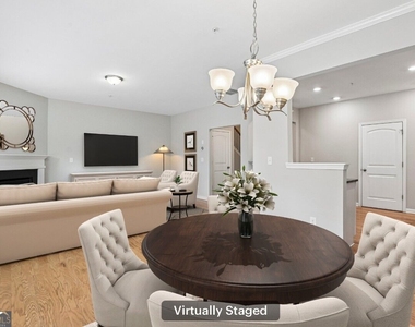 1208 Foxcroft Lane - Photo Thumbnail 5
