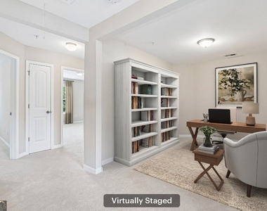 1208 Foxcroft Lane - Photo Thumbnail 10