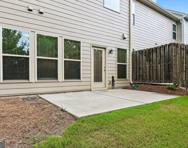 1208 Foxcroft Lane - Photo Thumbnail 21