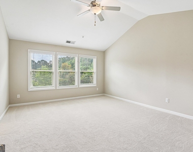 1208 Foxcroft Lane - Photo Thumbnail 14
