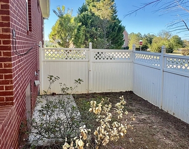 455 Joseph Chandler Drive - Photo Thumbnail 24
