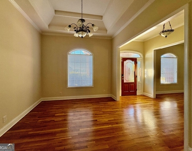 455 Joseph Chandler Drive - Photo Thumbnail 3