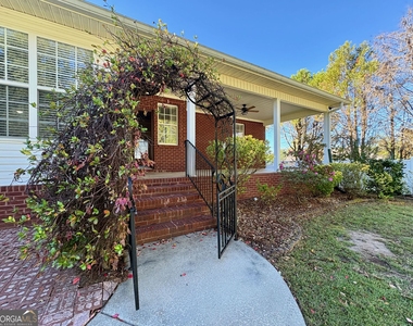 455 Joseph Chandler Drive - Photo Thumbnail 25