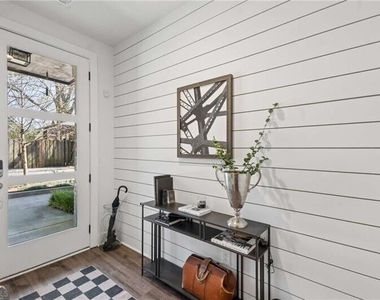 1350 May Avenue - Photo Thumbnail 4