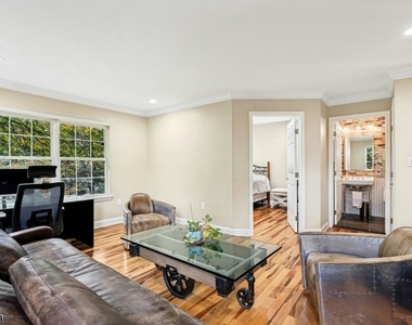 1 Knox Ct - Photo Thumbnail 6