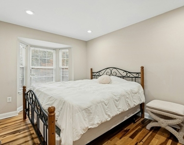 1 Knox Ct - Photo Thumbnail 33